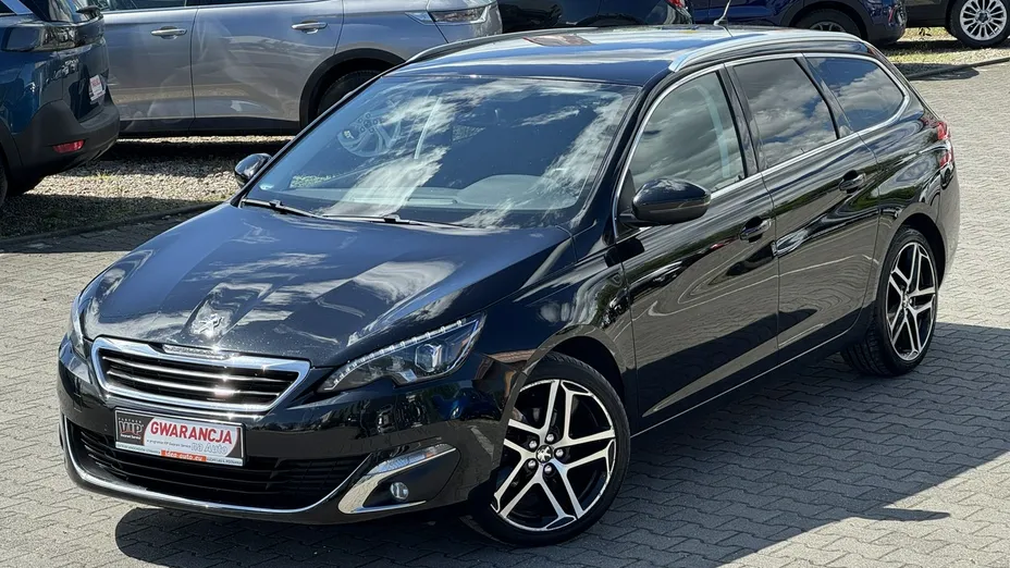 PEUGEOT 308 -