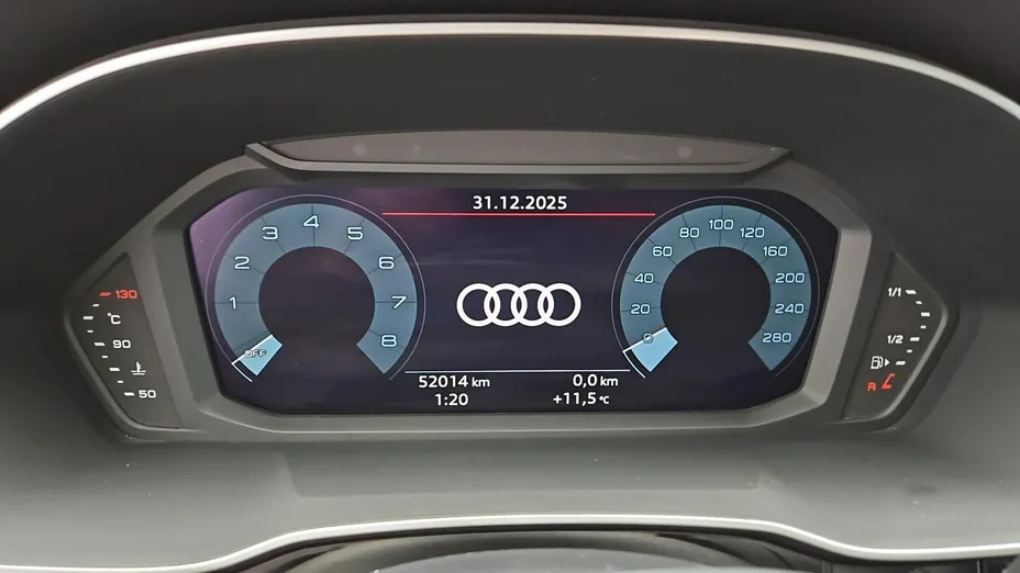 AUDI Q3 -