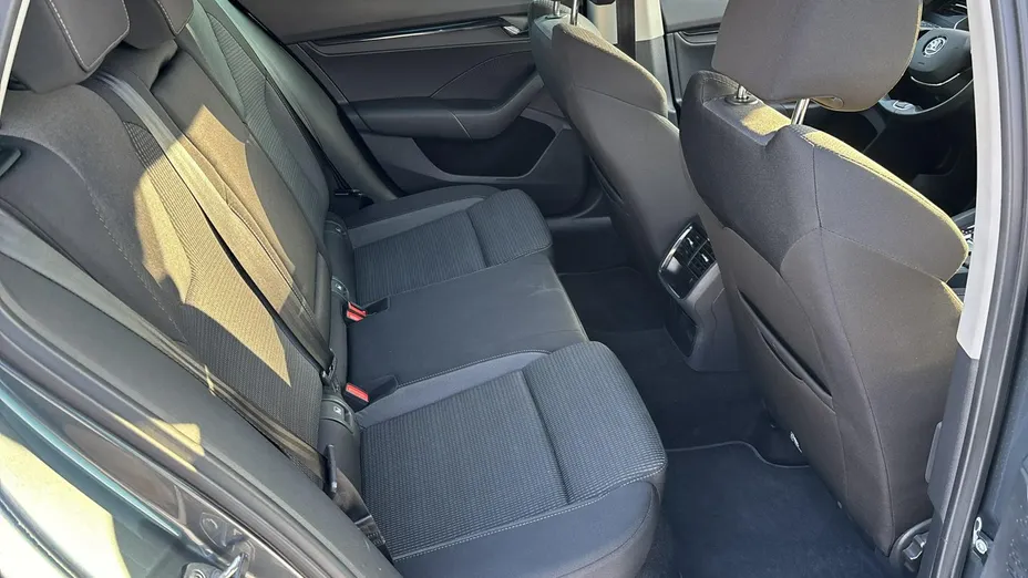 SKODA Octavia -