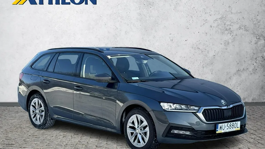 SKODA Octavia -