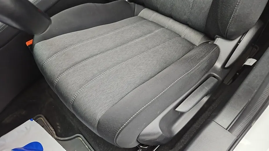 MAZDA 6 -