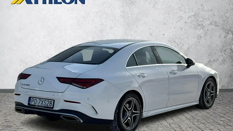 MERCEDES-BENZ CLA -
