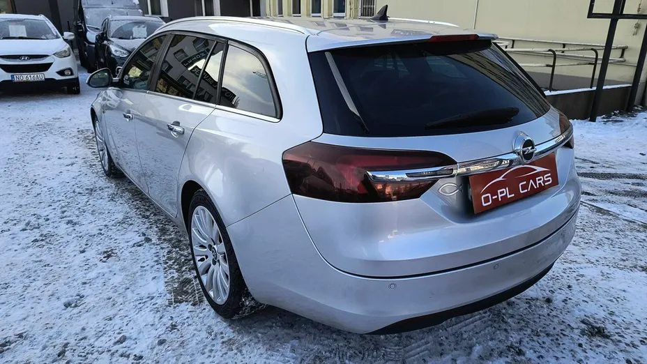 OPEL Insignia -