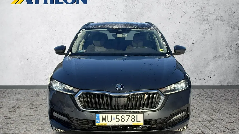 SKODA Octavia -
