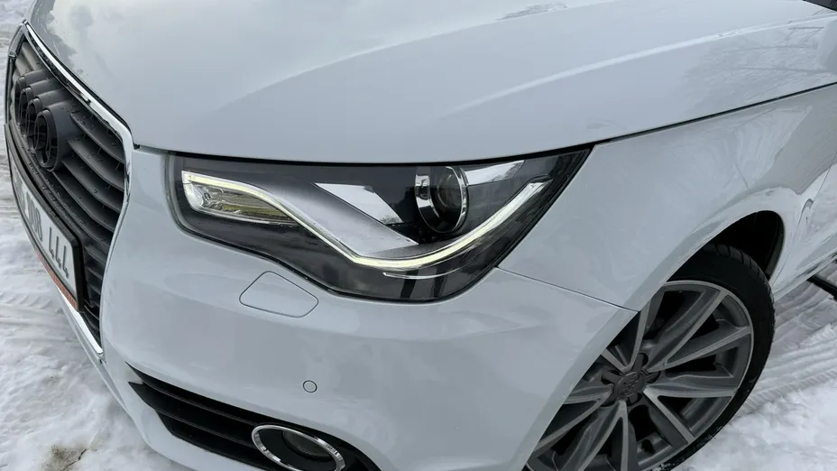 AUDI A1 -