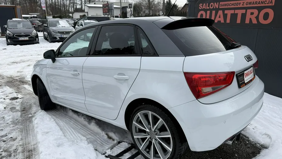 AUDI A1 -