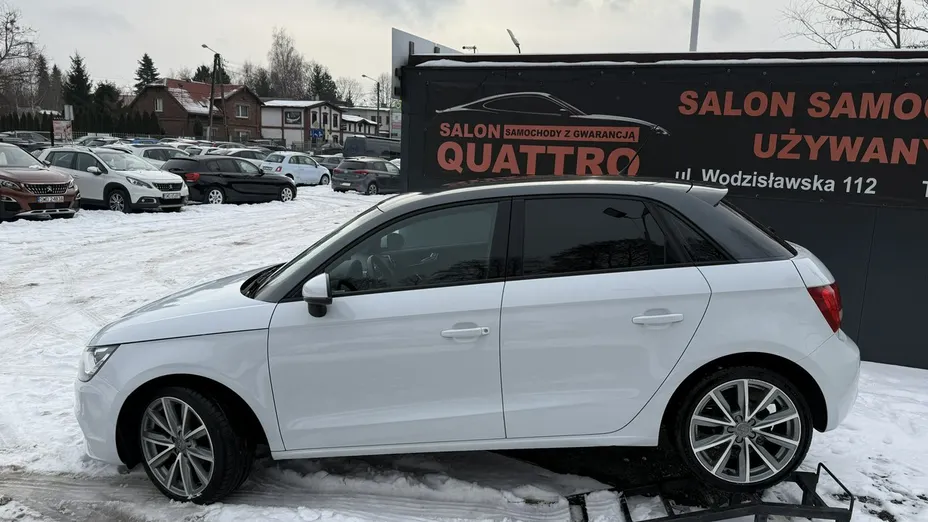 AUDI A1 -