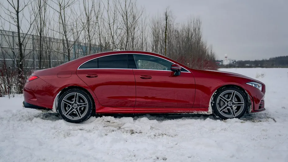 MERCEDES-BENZ CLS -
