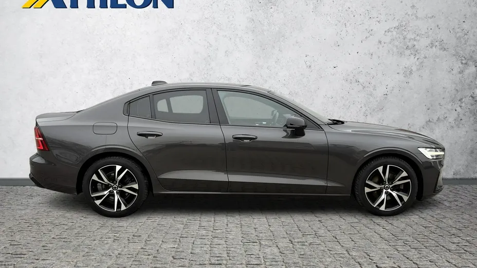 VOLVO S60 -