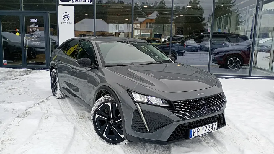 PEUGEOT 408 -