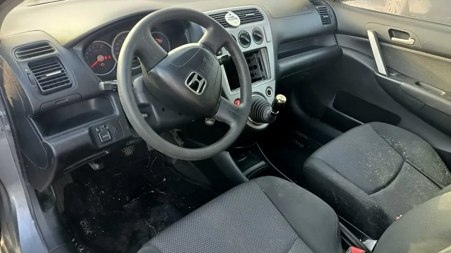 HONDA Civic -