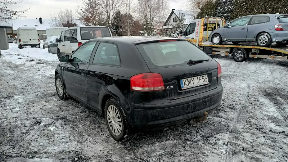 AUDI A3 -