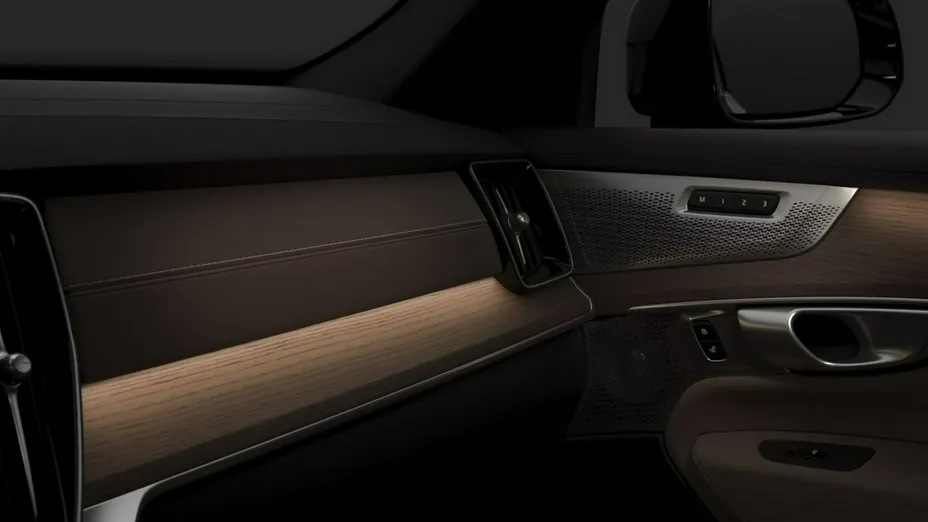 VOLVO XC90 -
