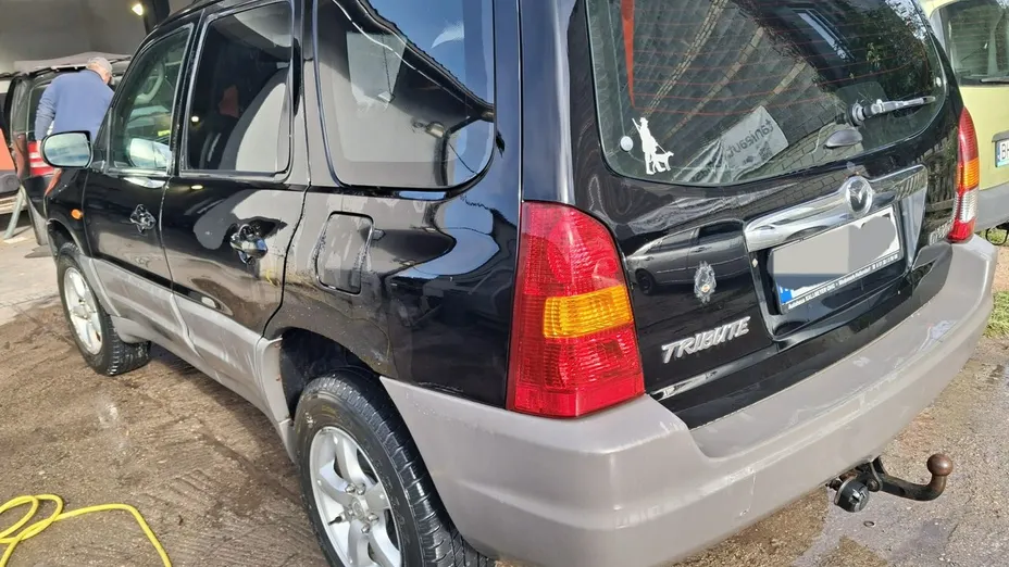 MAZDA Tribute -