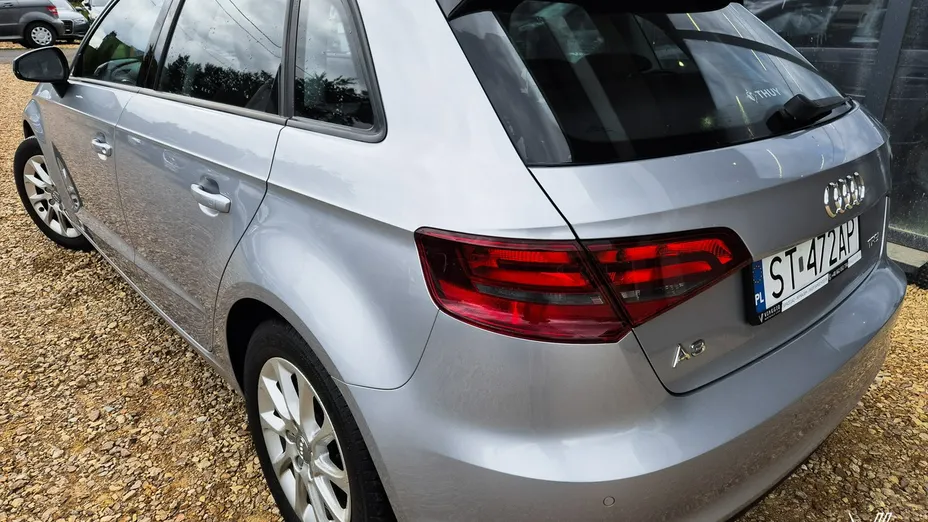 AUDI A3 Sportback -