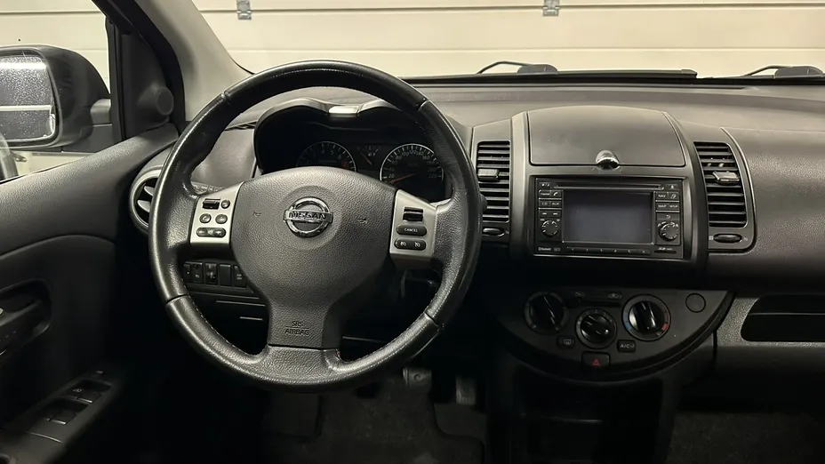 NISSAN Note -