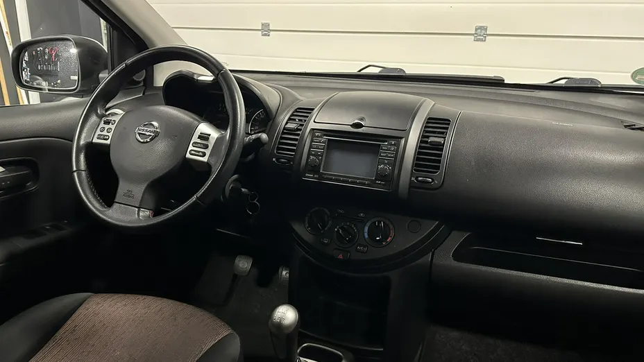 NISSAN Note -