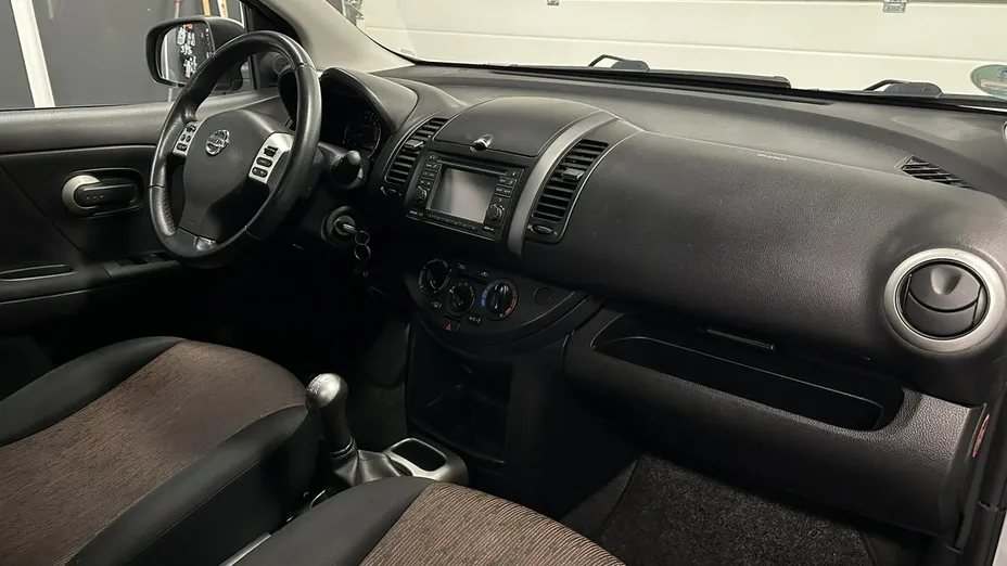 NISSAN Note -