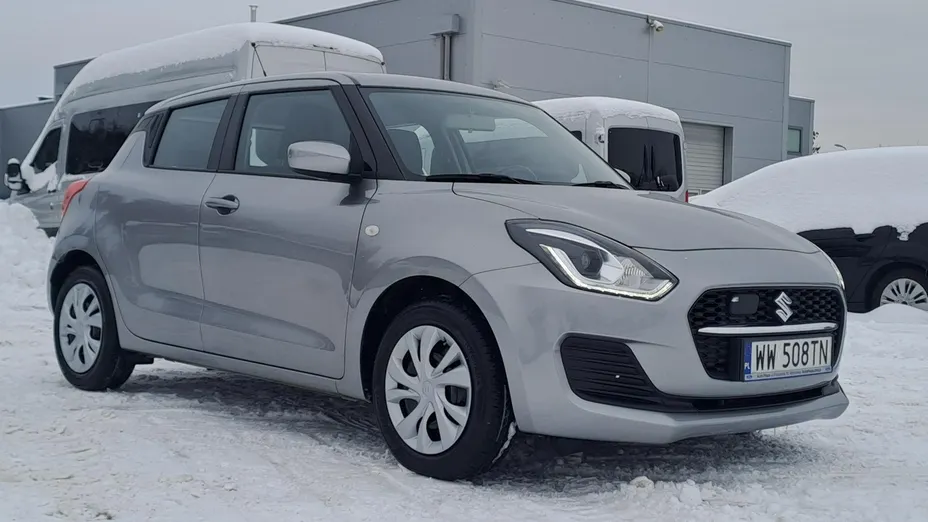 SUZUKI Swift -