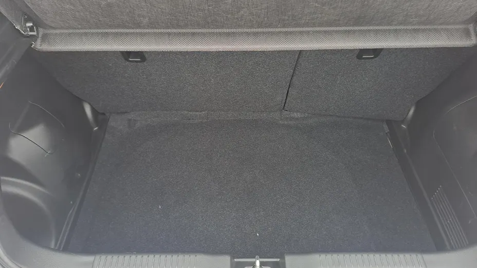SUZUKI Swift -