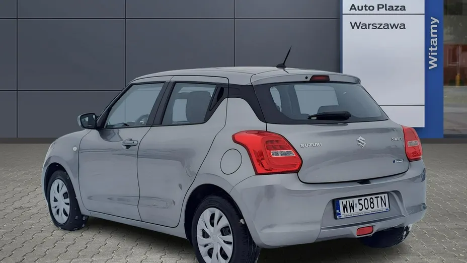 SUZUKI Swift -