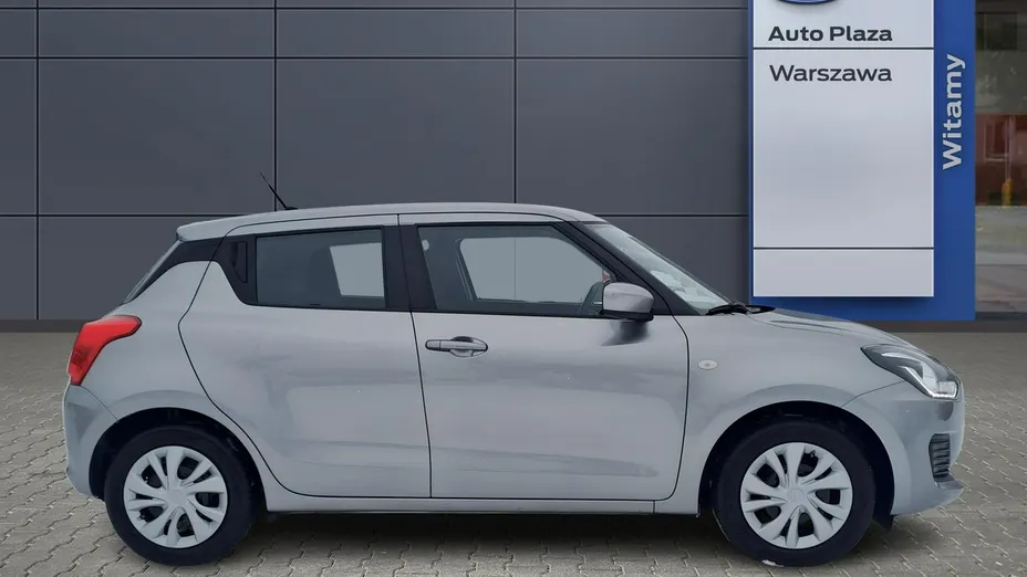 SUZUKI Swift -