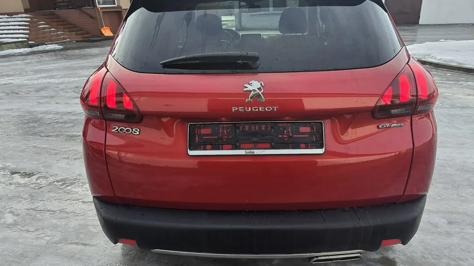 PEUGEOT 2008 -