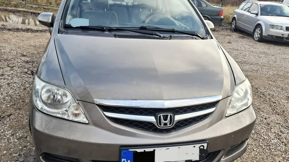 HONDA City -