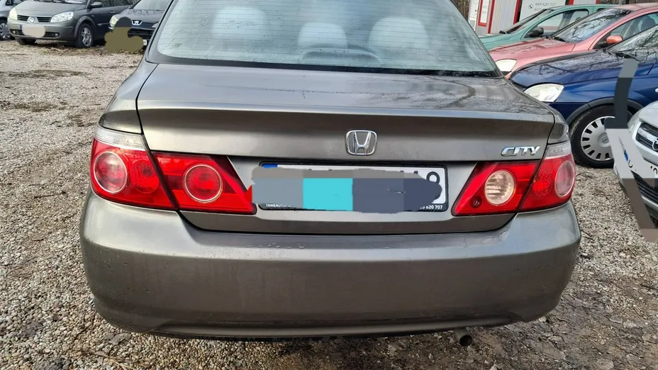 HONDA City -