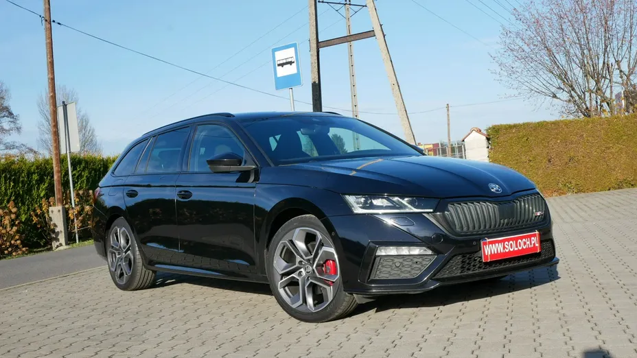 SKODA Octavia -