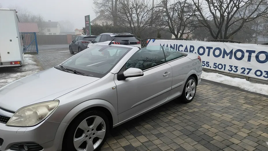 OPEL Astra -