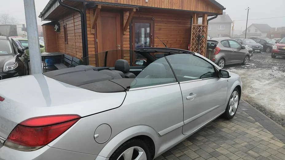 OPEL Astra -