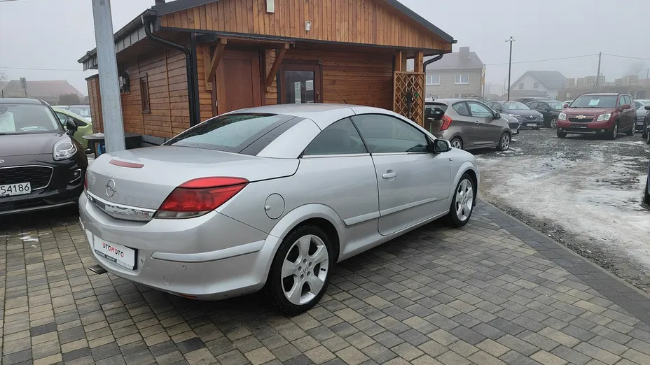 OPEL Astra -