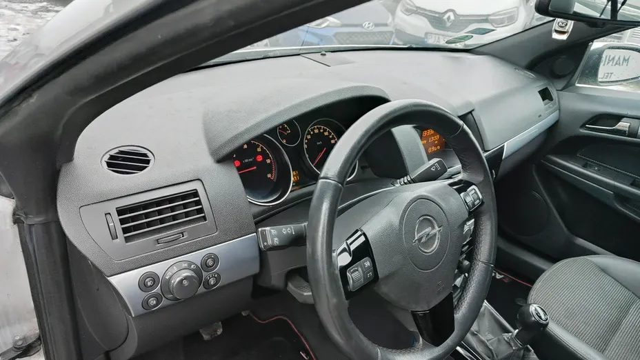 OPEL Astra -