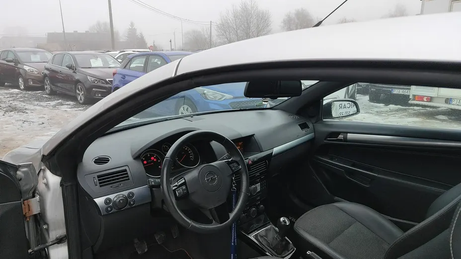 OPEL Astra -
