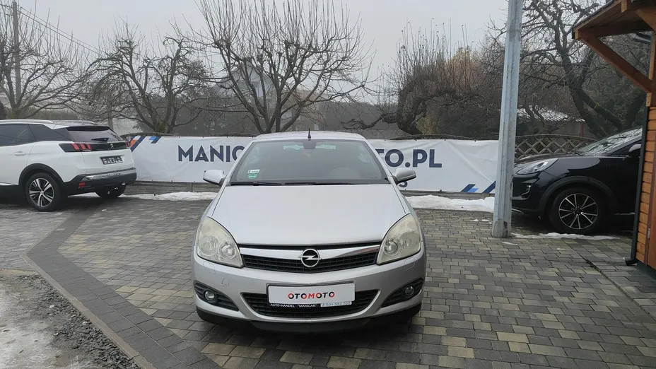OPEL Astra -