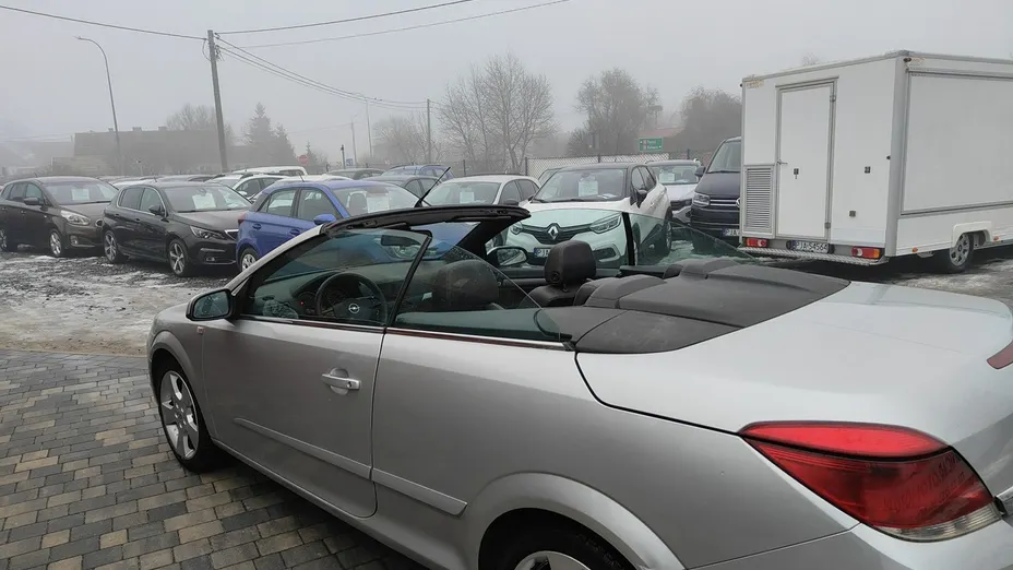 OPEL Astra -