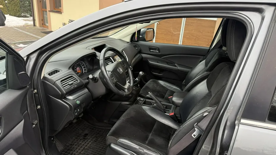 HONDA CR-V -