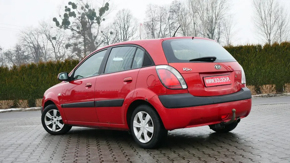 KIA Rio -