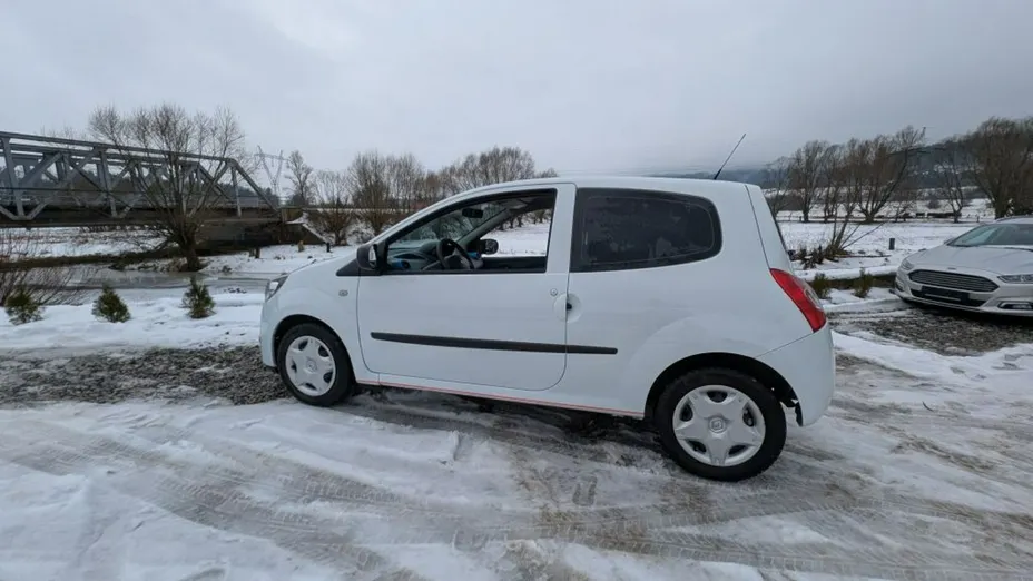 RENAULT Twingo -