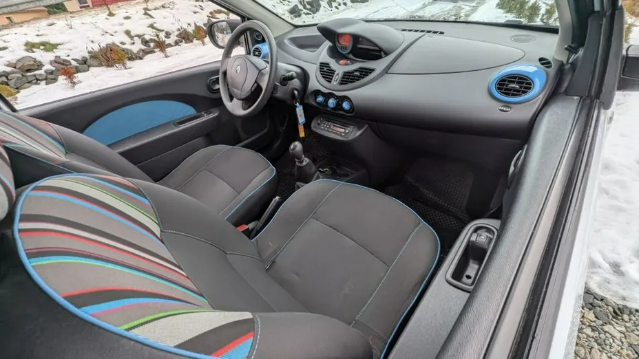 RENAULT Twingo -