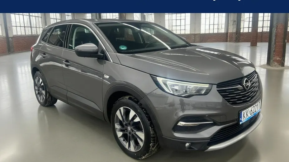 OPEL Grandland X -