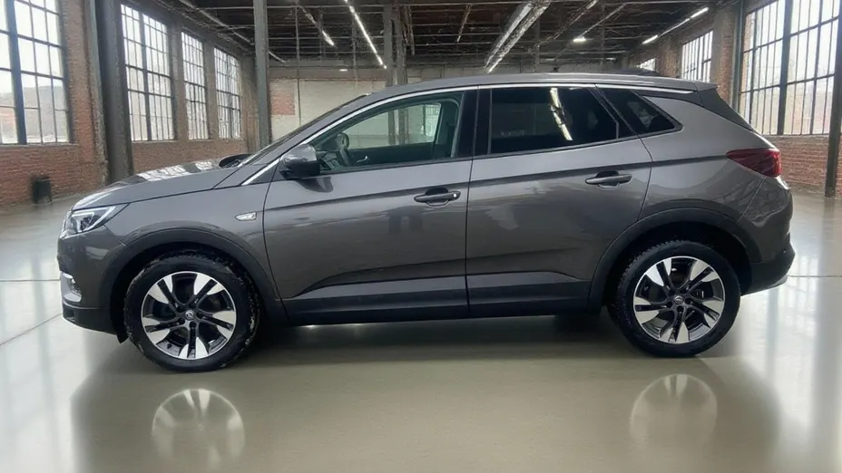 OPEL Grandland X -