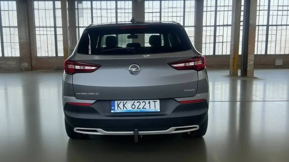 OPEL Grandland X -
