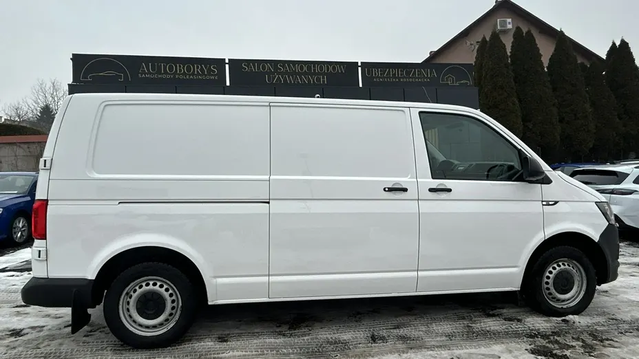 VOLKSWAGEN Transporter -