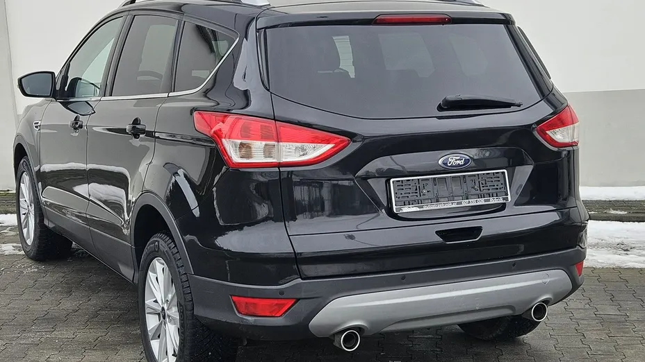 FORD Kuga -