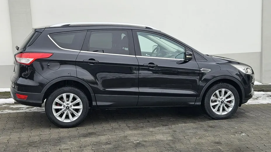 FORD Kuga -