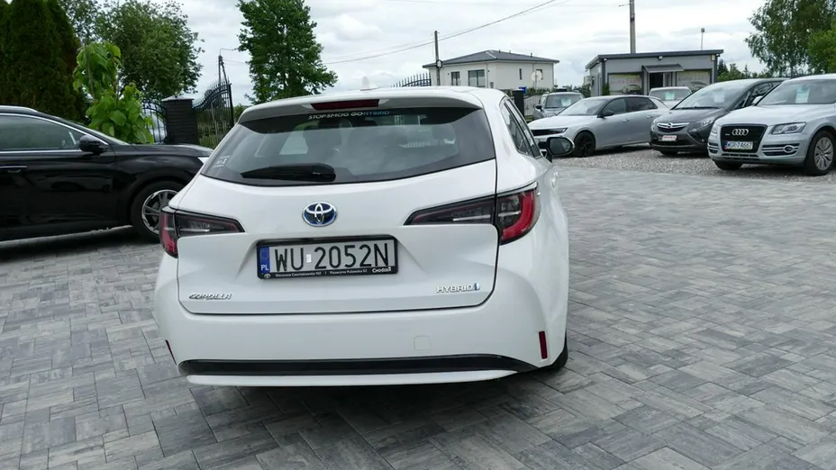 TOYOTA Corolla -