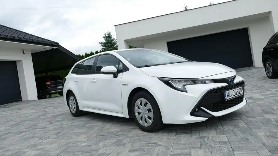 TOYOTA Corolla -