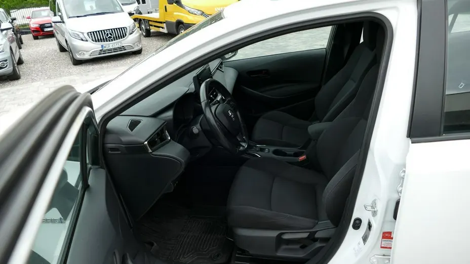 TOYOTA Corolla -